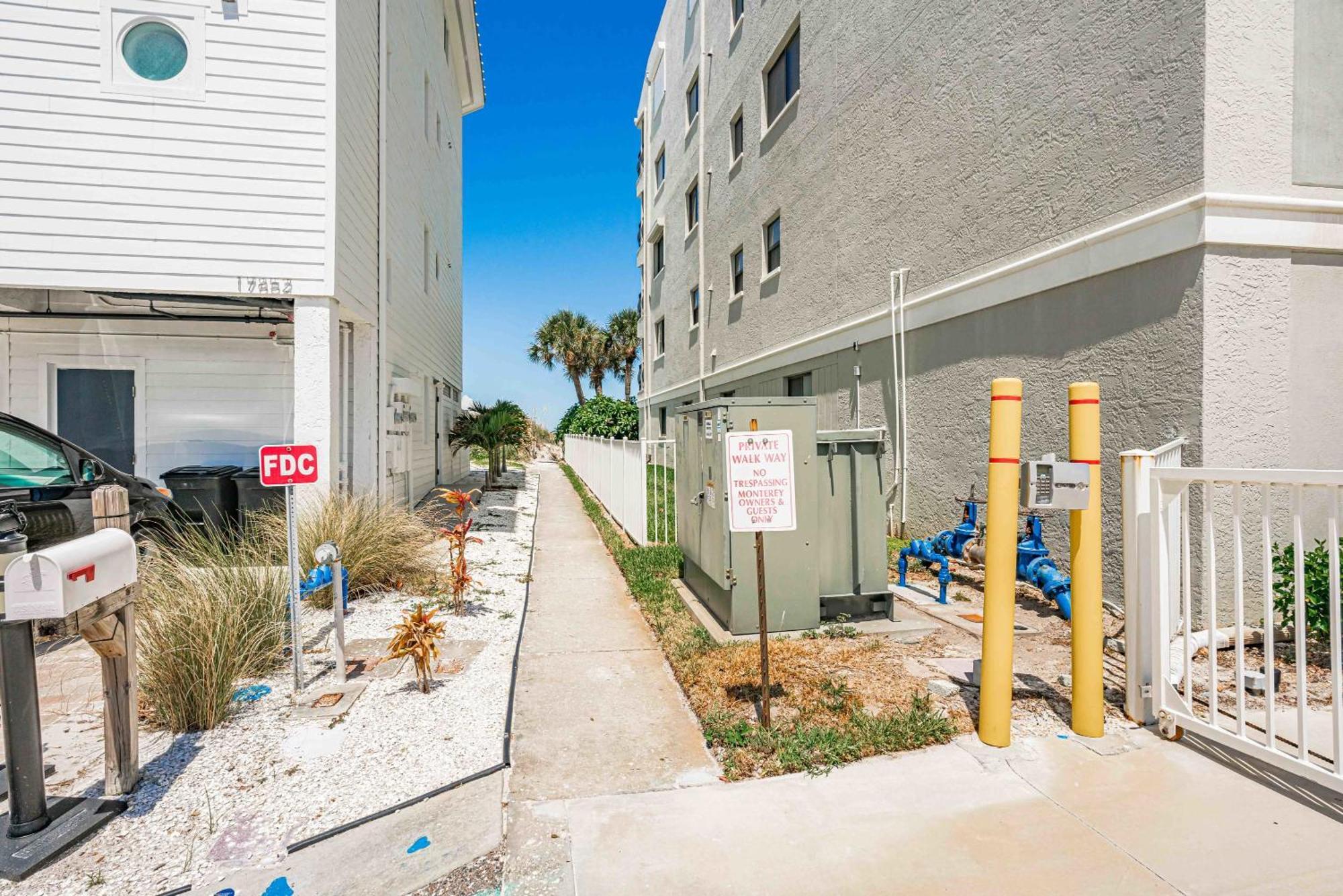 Beachside Retreat W Heated Pool St. Pete Beach Esterno foto